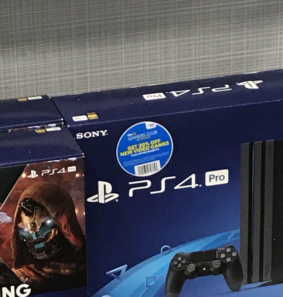 GtoTheNextLevel's tweet photo. Hey @BestBuy, if you guys are going to get rid of Gamers Club Unlocked (aka GCU, terrible decision btw) you *may* want to remove these stickers so you don’t disappoint your customers. #SaveGCU #GamersUnite https://t.co/uOb9dduKch