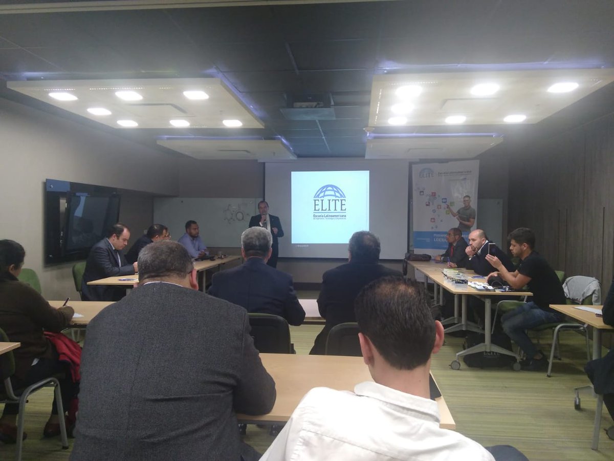 Acipet_CO's tweet photo. @educacionELITE y @Acipet_CO desarrollan a esta hora el panel "Casos de Emprendimiento Empresarial" presentando 4 casos de empresas innovadoras en la industria de hidrocarburos @SuncolEnergy - #Serinpet - #IMA y #BiotechAmbiental 
#Innovación #Emprendimiento #Hidrocarburos https://t.co/3hKuSNCz4l