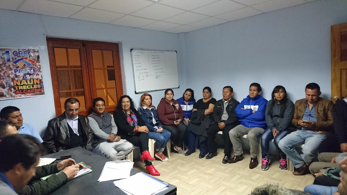 CREOAzuay's tweet photo. @tomebamba @JCreoazuay @UNSIONTV @teleamazonasec @CREOEcuador LA PRESIDENCIA PROVINCIAL DE @CREOAzuay REALIZAN FORTALECIMIENTOS A LAS ESTRUCTURAS PARROQUIALES DEL CANTON PAUTE #CREOENPAUTE #CREOENELCAMBIO https://t.co/p7U1zXMXhQ