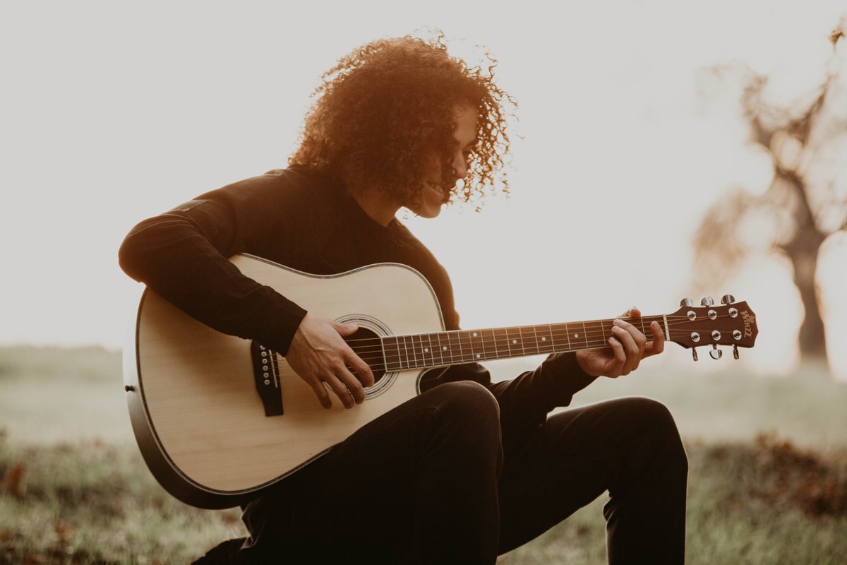 AileenMusic_'s tweet photo. Can you remember the first time you played music?  If you haven't ever played music, it's an amazing experience that everyone should try at some point in there life...and we can help with that. #Music #Guitar #Motivation #Inspiration

Shop now at https://t.co/o8VgtAVfCc https://t.co/1e3TDkUng8