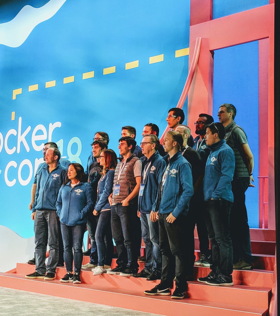tapiajimena's tweet image. Bravo #DockerCaptains #dockercon2018
