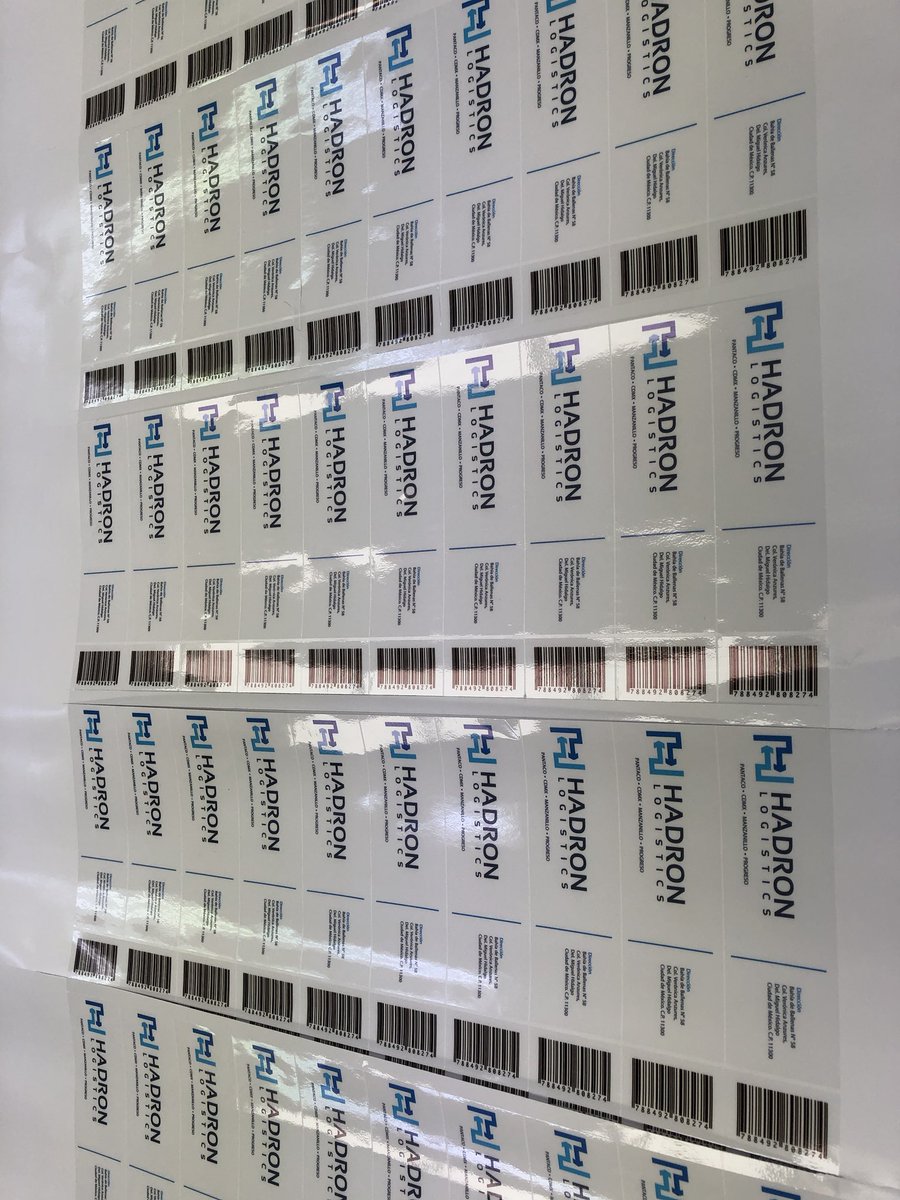 Chroma_impresos's tweet photo. Etiquetas para un evento de Hadron #Vinil #GranFormato #Suaje https://t.co/ubXqnLy2zR