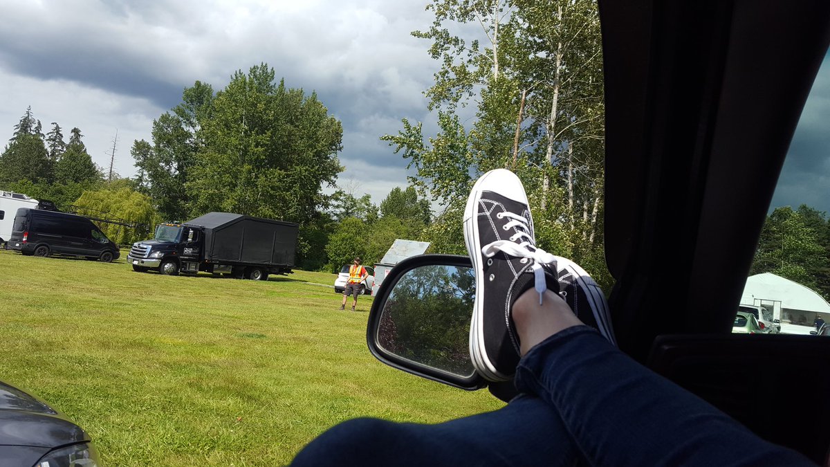 cfotog1's tweet photo. Tough day on set today 😊😊 #filmset #bcfilm #setlife #actorslife #actor #movieset #funonset #instapic #instagood #instafun #summer #relax #hardworkpaysoff #workplace https://t.co/RoNwkU8VGz