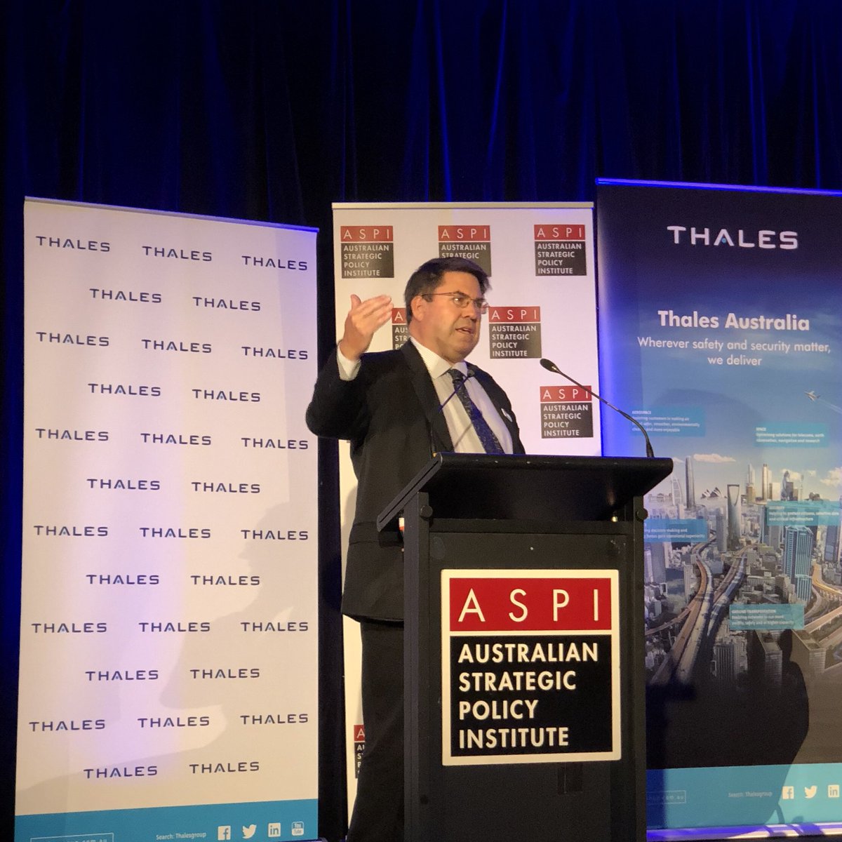 astroduff's tweet image. Australia needs to ask itself do we want to be a ground-based space power or a full fledged space power with sovereign launch and satellite construction capability asks @Dr_M_Davis (he, like myself, wants the latter) #ASPISpace