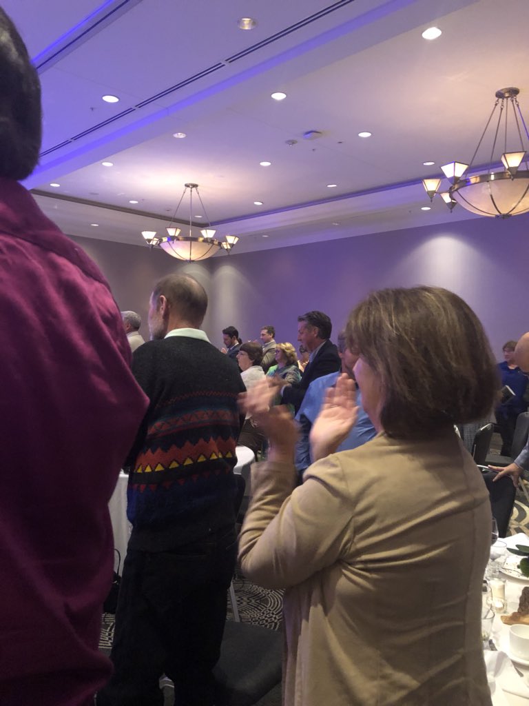 FilomenaFerraro's tweet photo. Celebrating the amazing career and friendship of our sister @vl_hunt Victoria Hunt.
Yes we are a family! #OECTAproud
Miss you and love you. ❤️
#standingovation
@YorkOECTA
@OECTAProv https://t.co/BdKtWRORWS