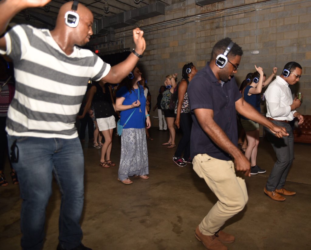 UWGreaterCLT's tweet photo. Thanks to @LennyBoyBrew and @cousinsmainelobster for fueling LINC’s Silent Disco tonight, and @silentevents for powering the sound. #LINCCLT https://t.co/hnOpjdU4Uy