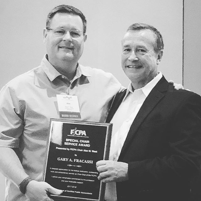 The changing of the guard: Our immediate past Chair Alan West and our as-of-immediately Chair Gary Fracassi. A keystone moment at #MEGAcpe. ift.tt/2JWO8Ow