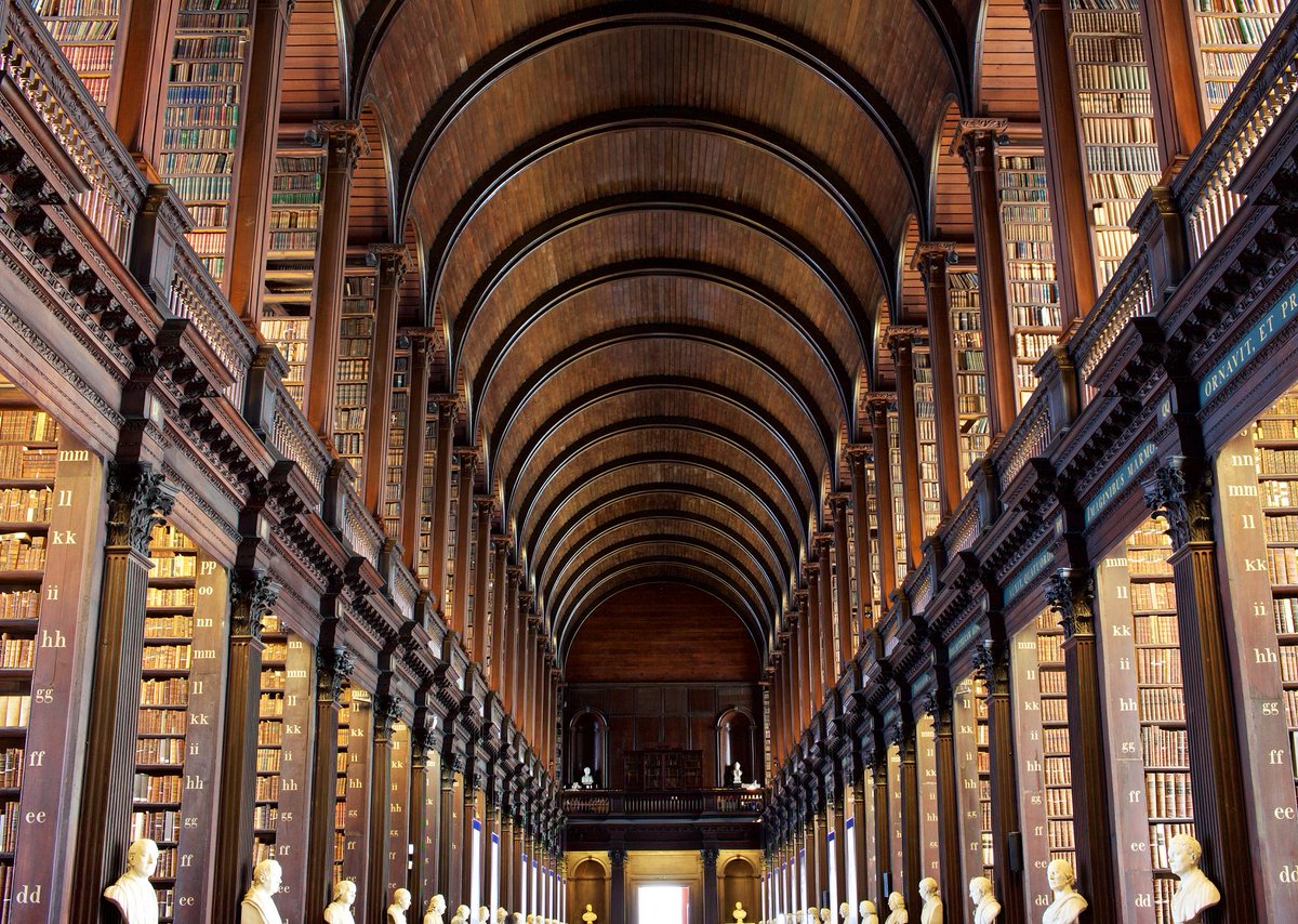The Book Of Kells On Twitter In 1860 The Roof Of The Long Room