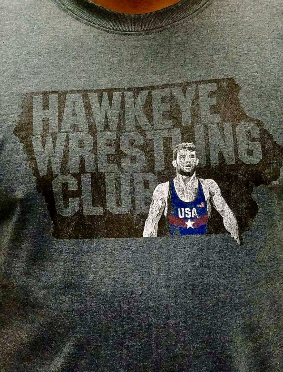 Retweet if you’d buy one! Budapest Bound. #GoldVision <a href="/HWC_wrestling/">Hawkeye Wrestling Club</a>