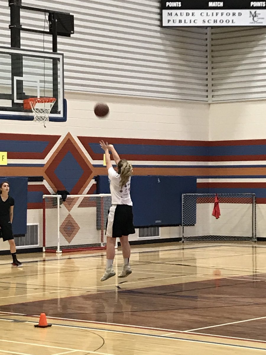 dimarino_willis's tweet photo. It’s been two and a half months &amp; starting this U15 basketball team &amp; @NationalsClubGP has been the greatest blessing! I’ve smiled, laughed, learned, persevered and gained a great appreciation for entrepreneurs! Feeling grateful that all the hard work is paying off! @mrwillis86 https://t.co/vxwzKJCvkw