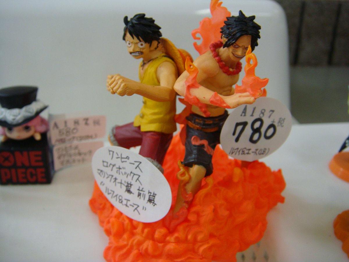 レンタルショーケース Cubestyle على تويتر C7caseに入荷 ワンピース ログボックス マリンフォード篇 ルフィ エース ダブルジャックマスコット ペローナ 水際の能力者vol1 チョッパー パンソンワークス ソフビフィギュアインブリスター ルフィ ゾロ 2種