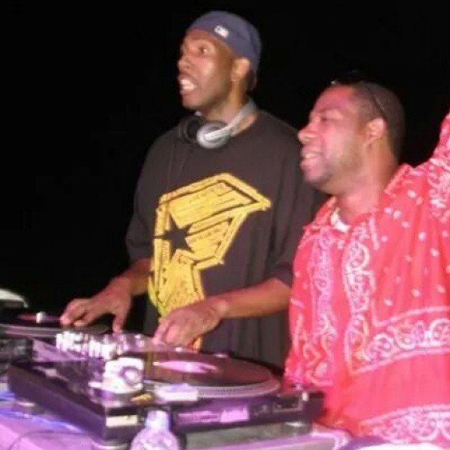 DjOn6FGC's tweet photo. #TBT ๐ #Dkano #Cancerbero #HipHop #RunTheStreet https://t.co/hKcojo665D