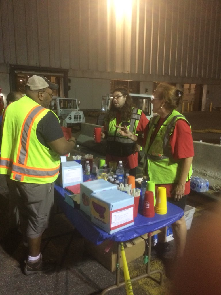 Employees learning different ways to stay hydrated at the Air Ramp Safety Fair