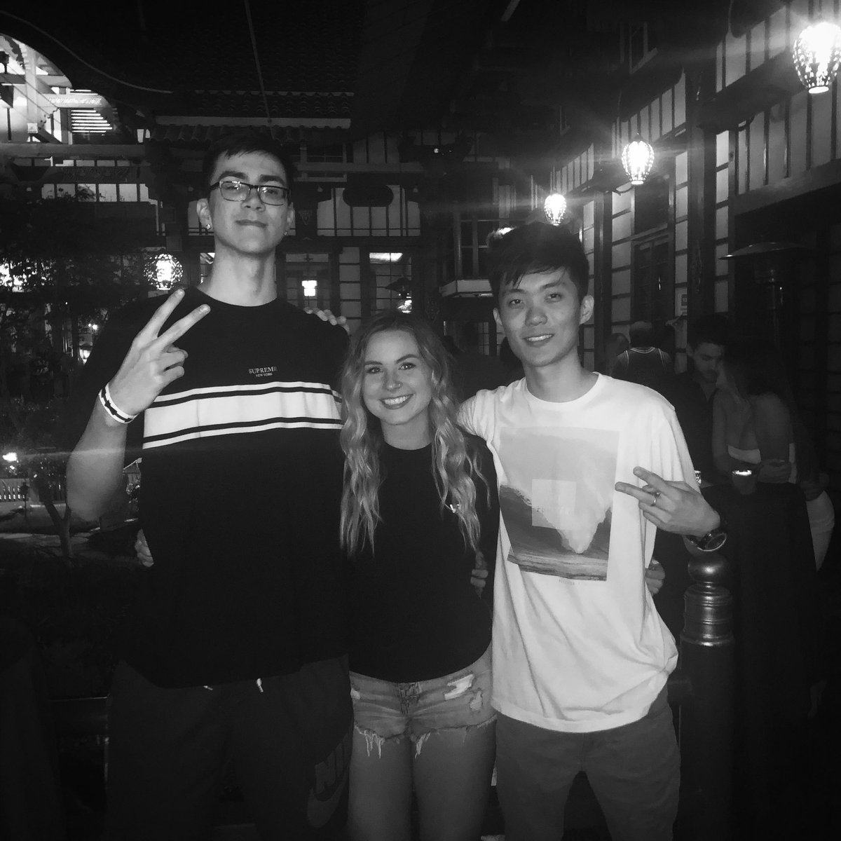 Electra On Twitter Hopefully Their Fortnite Skills Rubbed Off On Me When We Took This Picture Electra Twitter Fortnite Electra Twitter Fortnite Electra On Twitter Hopefully Their Fortnite Skills Rubbed Off On Me When We Took This Picture