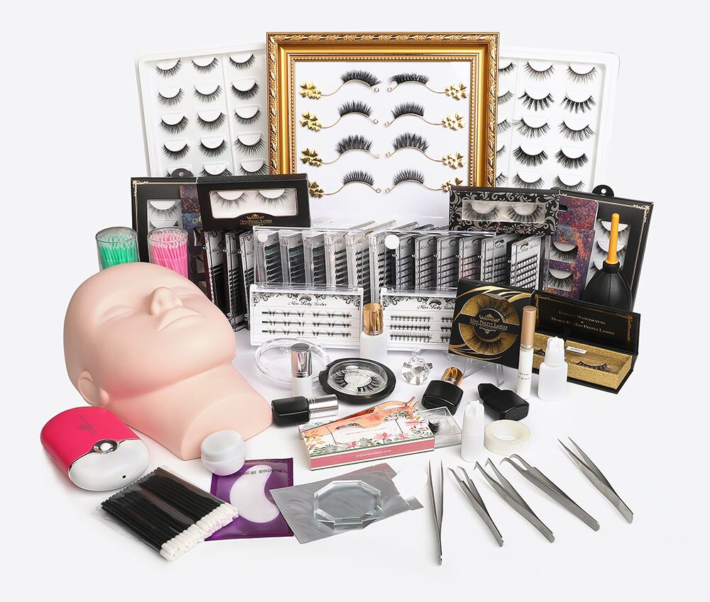 missprettylash's tweet photo. #OEM#Privatelabel#Packagingdesigns#Ownbrandboxes#3Dminkeyelashes#minkeyelashes#OwnBrand#Privatelabeldesigns#hudabeauty @Realminkeyelashes#beauty#makeup #3dlashes #volume#russianvolume #volumelashes#classiclashes #volumelashtraining#classiclashtraining#eyelashextensiontrainging https://t.co/NDMS6GXDcY