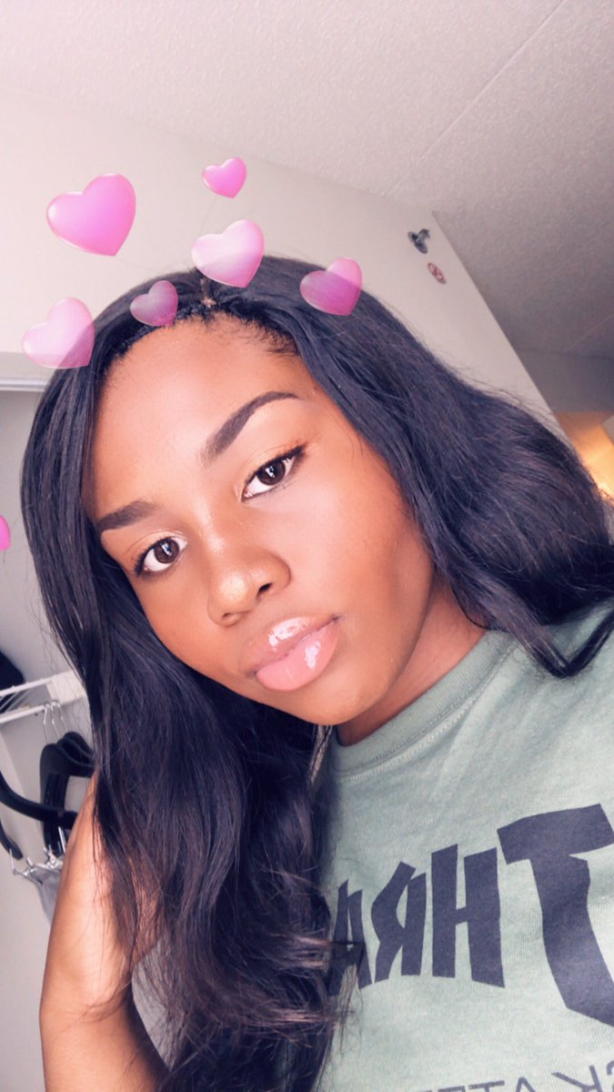 annn_bree's tweet photo. #WhoswhoNCCU 
• I’m Breann 
• I’m a incoming freshman and my major is biology 
• I’m a chill person and I love making people laugh 
• I’m really fun to talk to 
• Hml caus I need more friends !! 🤪 https://t.co/PVBNXKmyMx