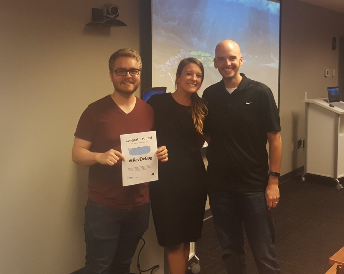 CarlKinghorn's tweet photo. Congratulations @LukeL2814 on winning a year license of @RevDeBug tools at tonight's @nashdotnet meetup! #VisualStudio #DebuggerTools https://t.co/i9vdpshkPj