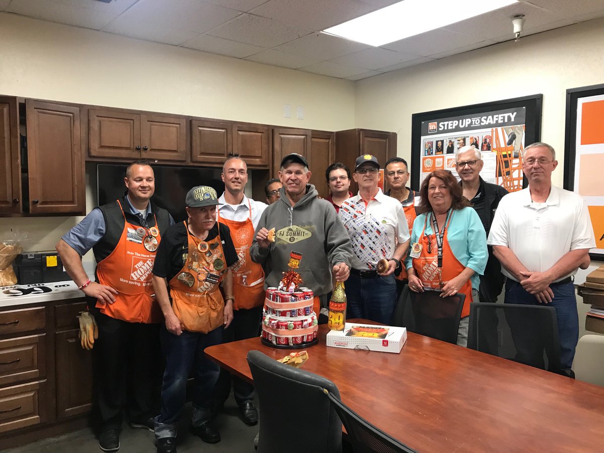 Mark, Congratulations on your 39 year anniversary with The Home Depot! Started in store #2. #634proud#PacNorthProud#39yearbadgeiscustom @TimGudasD49⁩