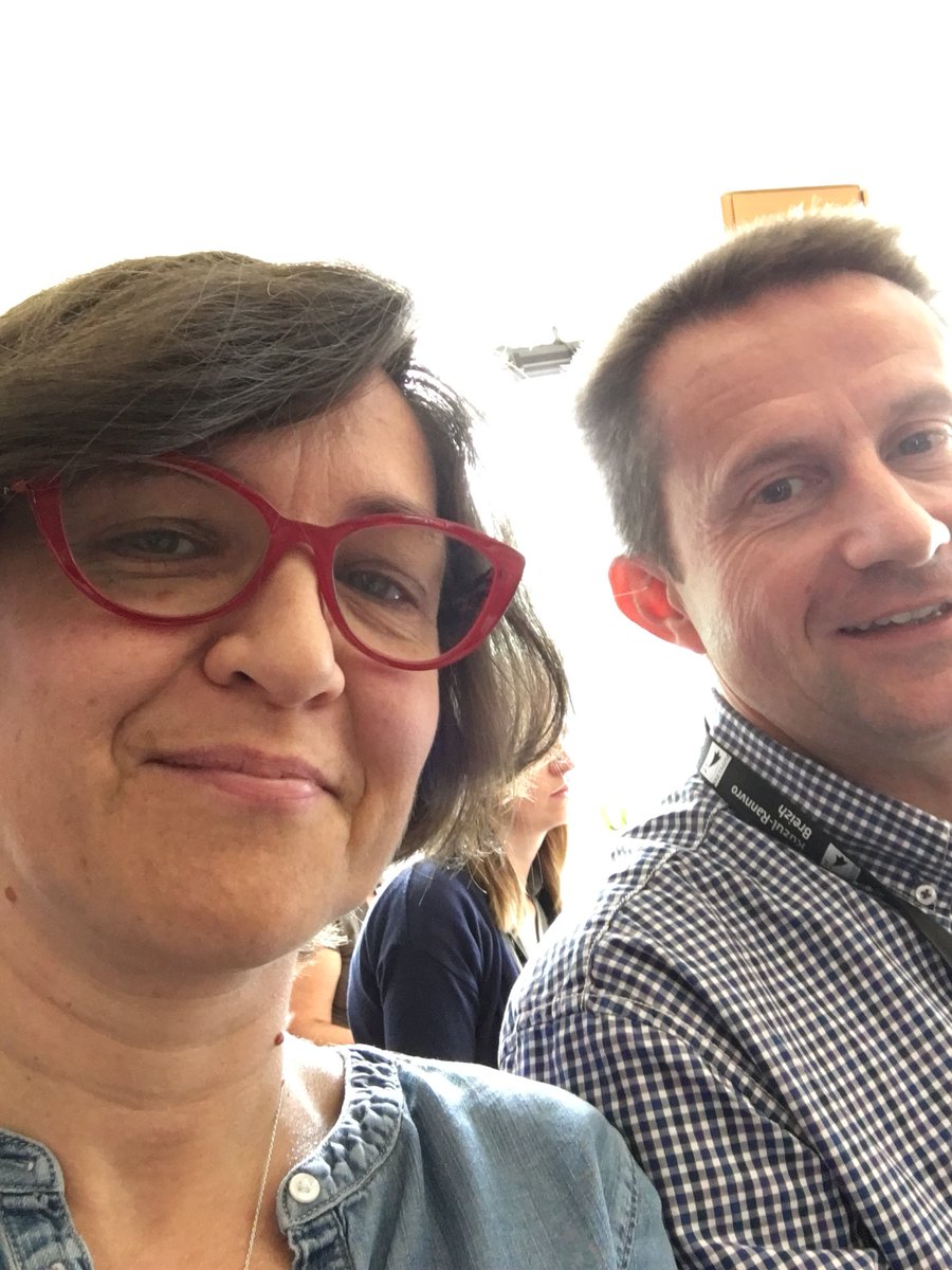 carolineporot's tweet photo. Hello @HuguesMeili 😉#TransfoNumBzh https://t.co/KF0Czft04N