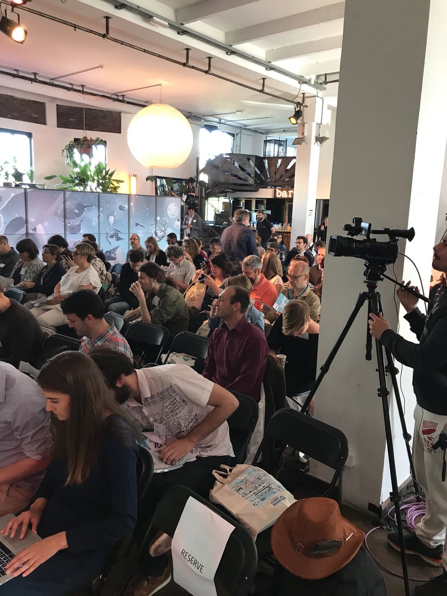 annelalou's tweet image. Aujourd’hui @InnovationFcty et @Asmodee lancent #GameinLab une journée de conférences dédiée au #jeu