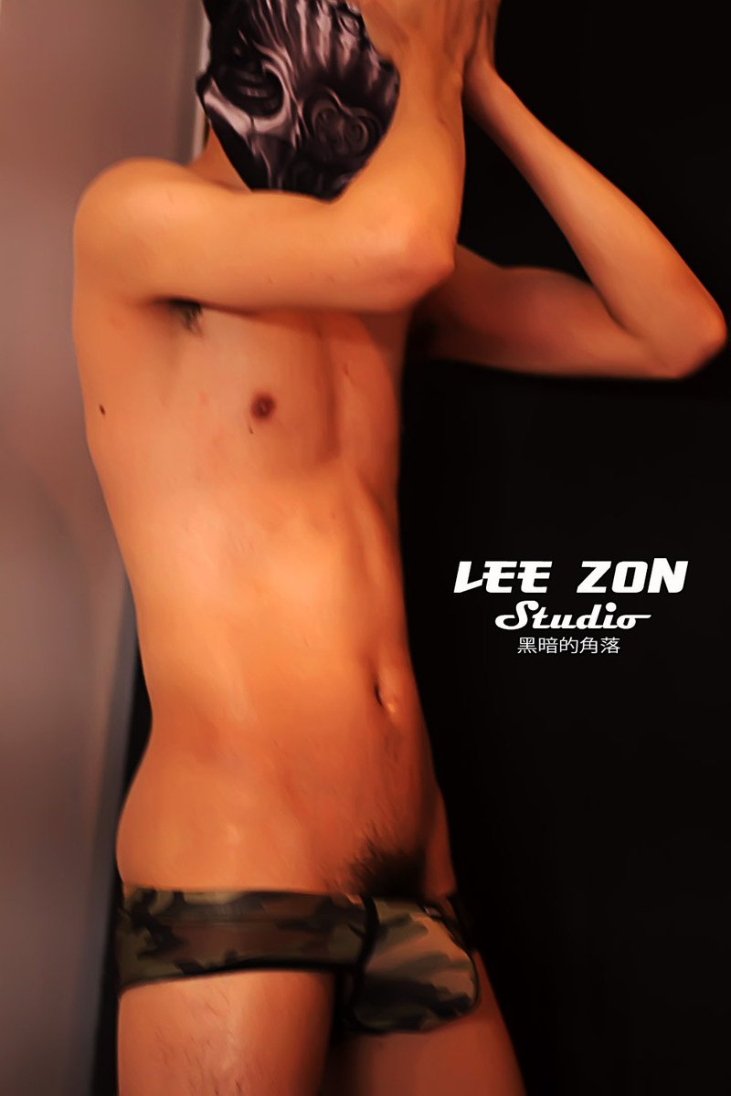 LeeZonStudio's tweet photo. น้องใหม่วัยทีน
Finnn with Gdolescent Boy - Thrilling Room - 一場驚心動魄
Studio for Dark Corner MEN 想拍攝請與我們聯繫。
อยากร่วมถ่ายภาพ DM
#Darkmen #body #leezonstudio #sexymen #cornermen https://t.co/3hsD2EoaEx