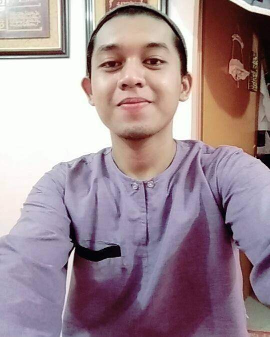 alfhyzal's tweet photo. Selamat hari raya, hari utk kta brsuka ria
Sape² cni da duit raya jemput²lerrr....tiberrrrr😂😂😬😬
#syukurselalu
#simpleisperfect
#smilealways
#single2018 🙄🙄 https://t.co/rRTSwmnfq7