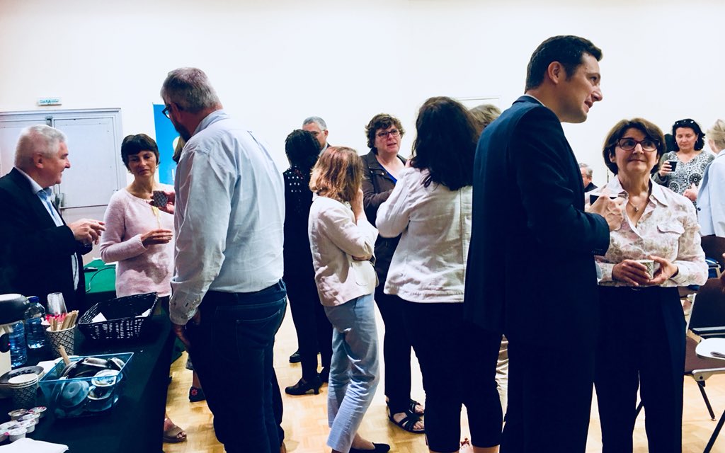 🔎[Semaine pour la qualité de vie au travail] Déjà le dernier jour de la #SQVT2018 à l’@AMETIF_ST, avec comme thème central des Ateliers du dialogue social dans le Val d’Oise : la prévention de l’usure professionnelle ! #qvt #usurepro #travail <a href="/Prefet95/">Préfet du Val-d'Oise</a>