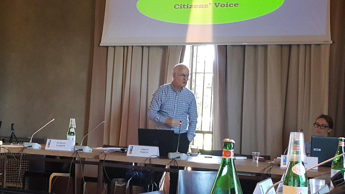 Roussos90's tweet photo. "The unregulated Internet market has created problems" - @aidanpwhite #CMPF18 https://t.co/D0rVrBlnBr