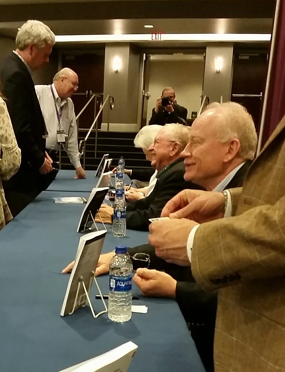 smythhelwys's tweet image. Many thanks to everyone who came out to meet and support our 6 authors! #cbfassembly #authorsigning