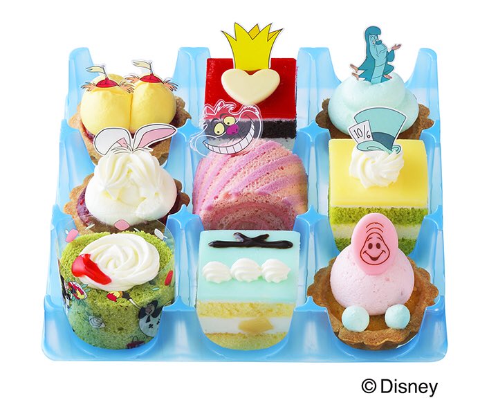 sgs109com's tweet photo. 【本日発売】コージーコーナーから「#アリス」モチーフのプチケーキセット＆新作スイーツギフト6/15(金)新発売👗📚🏰🍰☕️🐰���� https://t.co/U3yBd9h5pP https://t.co/SYCHO94660