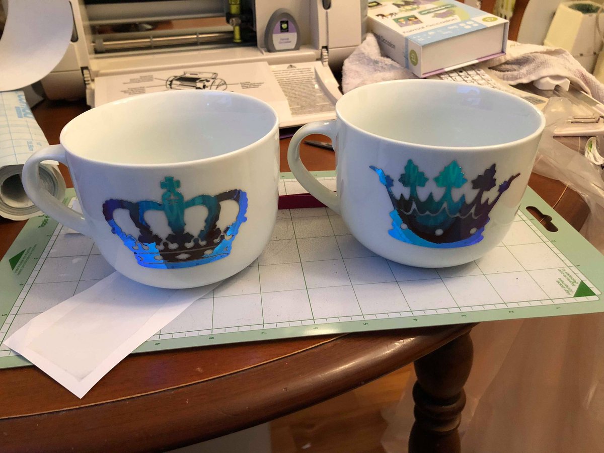 Seriously the CUTEST cups for <a href="/U_Love_The_V/">Maria Velasquez</a> and @icedogfight