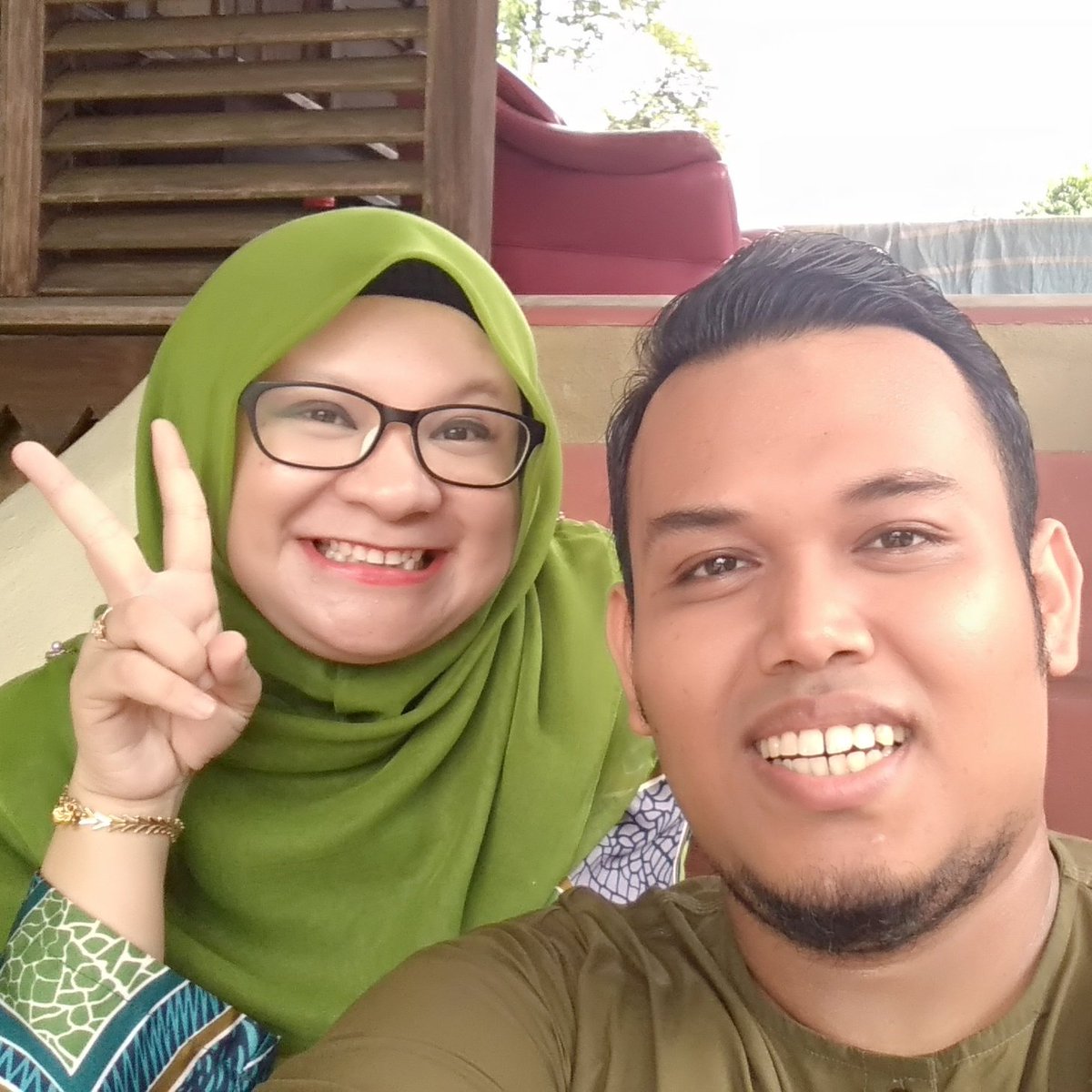 amirfitri90's tweet photo. #NewProfilePic #TeamRayaKedah #HusbandWife #AFIFBR #DevilDragon @FateenRamli 😄😄😄 https://t.co/LBYNczU2wt