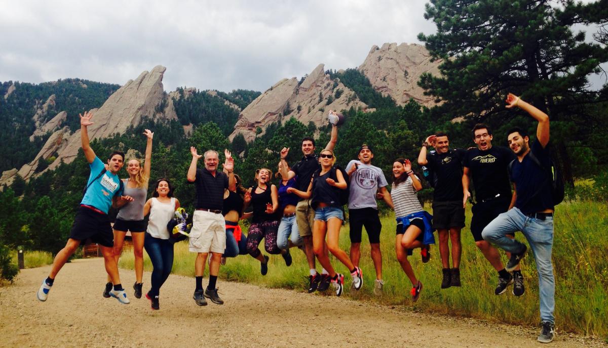 SuperWestSports's tweet photo. Most Fun Colleges in America to Attend per @RaveReviewBiz
1. Colorado
2. Texas
3. Iowa
4. Missouri
5. Wisconsin
6. Arizona
7. West Virginia
8. Penn State
9. FSU
10. Ohio State
20. Cal
21. Oregon
22. UCLA
31. ASU
Based on social life, outdoor activities, community & recreation. https://t.co/mZsjLXIW26