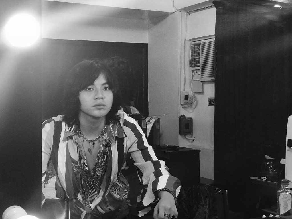 DnNeloGelo's tweet photo. #IVyearsOfSpades https://t.co/MoWZ5obqUx