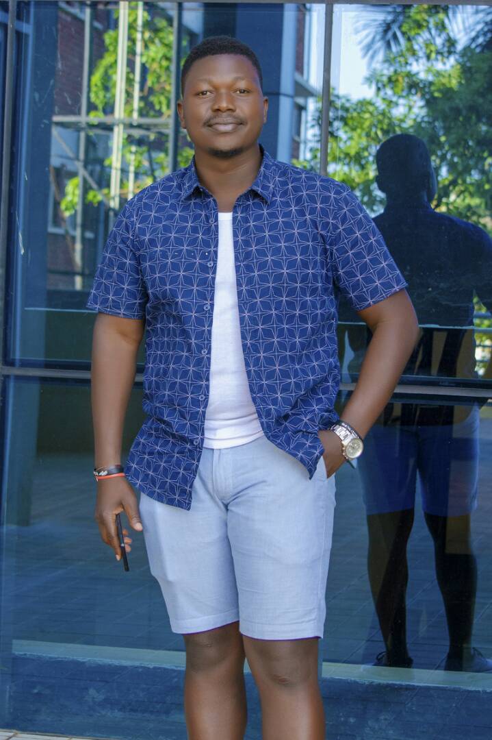 danzile's tweet photo. #ICanConfirm that if our studio #studio85 ever took your pics, you would never look back at any other studio https://t.co/OJR1b90EfZ