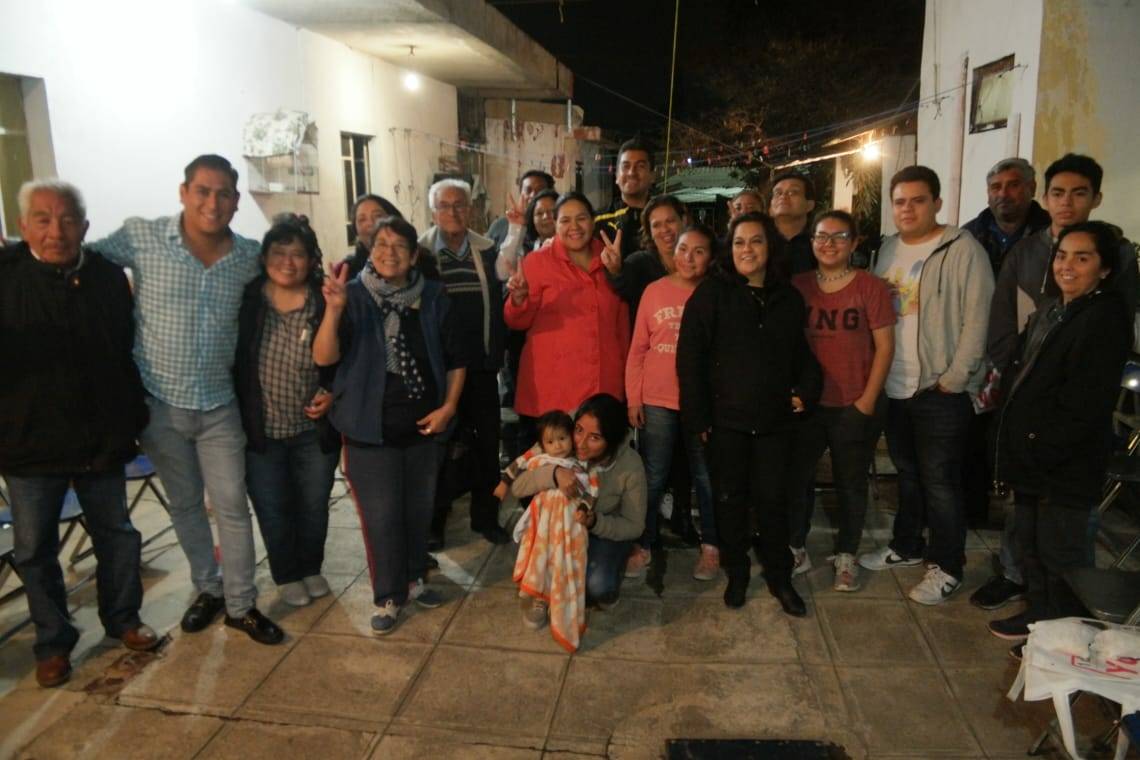 LaloZacatelco's tweet photo. Cada día más personas se suman al proyecto #RescatemosCholula por qué tenemos la necesidad de mejorar nuestro municipio estos acuerdos se van haciendo más fuertes cada día. Gracias a los vecinos del Cerrito de Guadalupe por mostrar su apoyo #VoyConLalo https://t.co/ivkZszfAVo