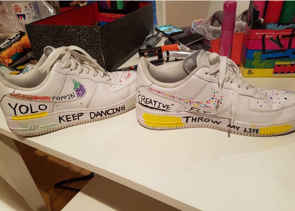 euijinszone's tweet photo. [INSTA][TRANS] 180615 Euijin Instagram Post

Custom shoes 😊 #scribblescribble #freehand #didntknowtimewaspassing #fun https://t.co/EBgJZu3YTT