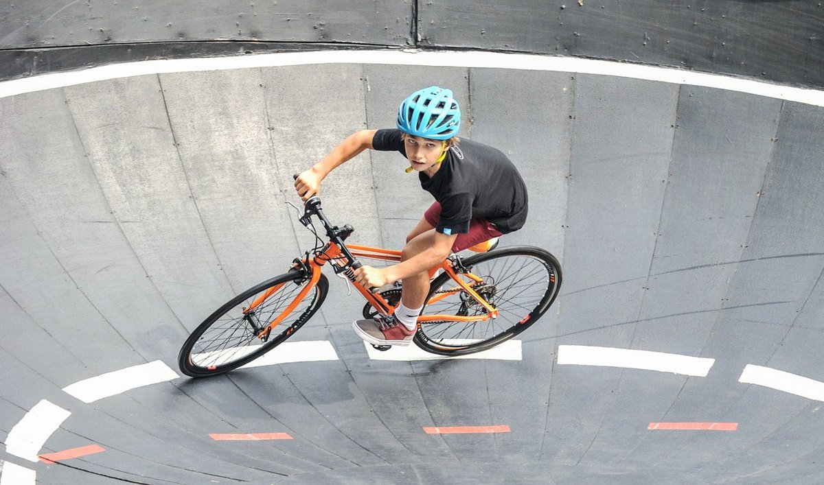 streetvelodrome's tweet photo. 12 to 16? Last chance to enter tomorrow's #NexGenSeries races for free in #SmithfieldSquare #Dublin visit https://t.co/t0m3ST3T51 @InsyncBikes @DubCityCouncil https://t.co/h1Ej65Okqy