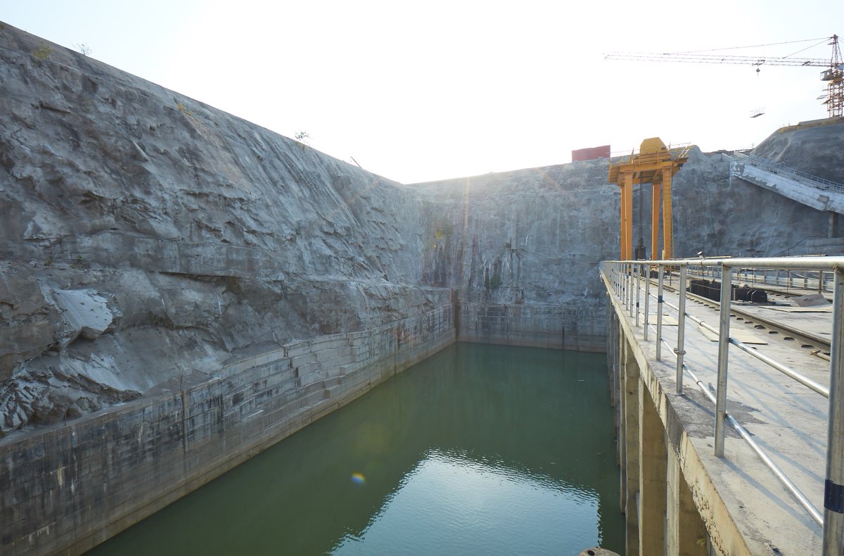 ABB pumping technology helps rescue parched farms and villages in India. #Motors #VFD #Softstarter ow.ly/E14h30ksBji