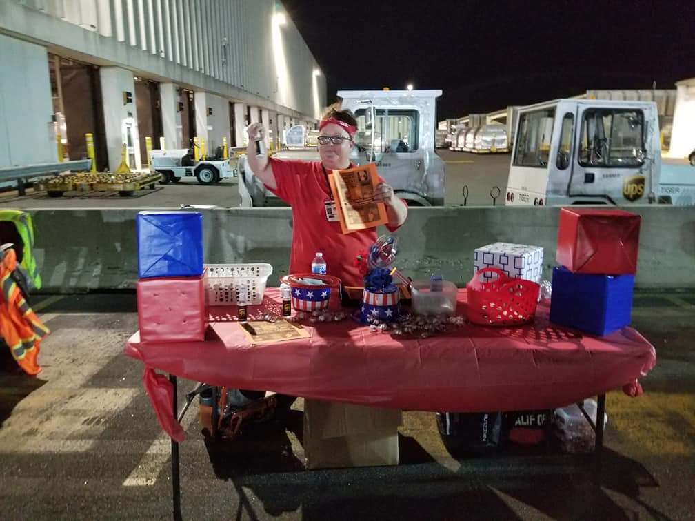 DSimkin87's tweet photo. PHL Night Ramp Wellness Fair  #ChesapeakUPSers @MicaelSorden @beans6813 @UPSSafetyKim @Blaize_UPS https://t.co/dybPlTWKI6