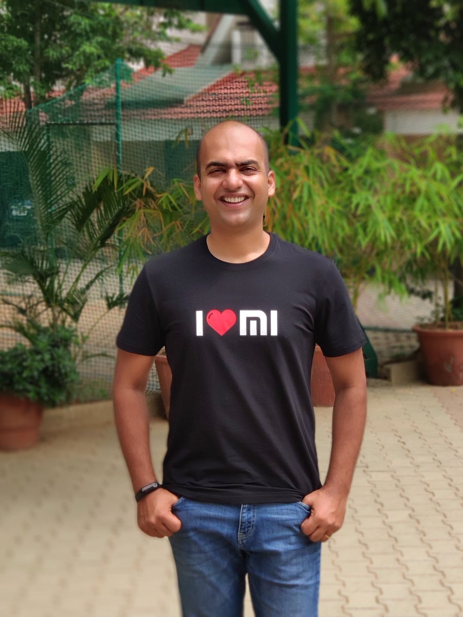 manukumarjain's tweet photo. Black or White?

The PERFECT gift for a #MiFan in me: "I ❤️ Mi" T-Shirts! 🤩

Mi Fans asked us to launch these t-shirts officially. So here we are.. You can now buy "I ❤️ Mi" T-Shirts at an honest price (₹399) from https://t.co/lzFXOcYa5q (https://t.co/P0rMFL89JG) &amp; #MiHome. https://t.co/Aq9Oaq1ISy