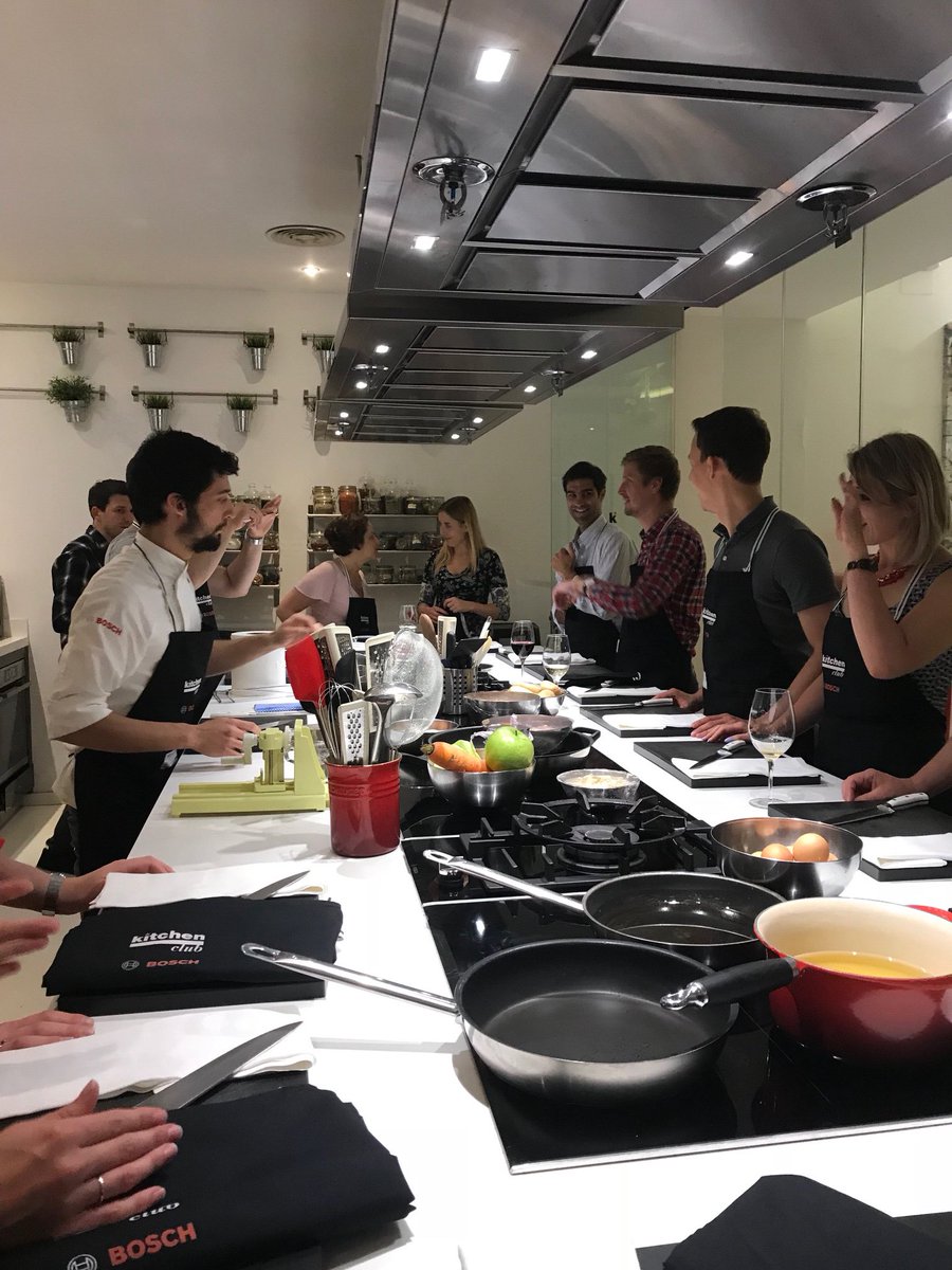 IusLaboris's tweet photo. A better way to enhance #CulturalCompetency and #MulticulturalAwareness in global teams, than cooking a great meal together? #ILUniversity https://t.co/3Zr7hDV5LS