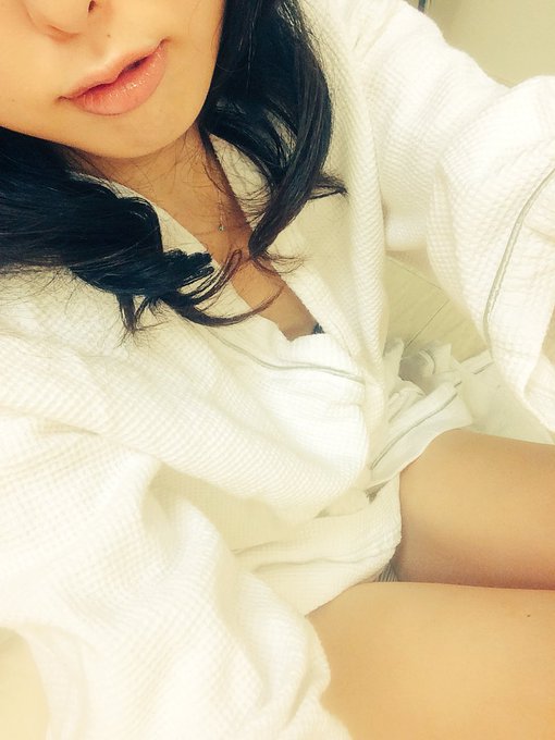 周りにね ちゃんとTwitterうごかしてって言われた。  実は定期的にお仕事してるからねw https://t.co/TSO0bM6HjS<a href="/tag/%E3%83%A9%E3%83%BC%E3%83%A1%E3%83%B3%E6%97%A5%E6%9C%AC%E4%B8%80%E6%B1%BA%E5%AE%9A%E6%88%A6"class="tags"><span>#ラーメン日本一決定戦</span></a><a href="/tag/%E7%89%B9%E7%B4%9A%E9%B6%8F%E8%95%8E%E9%BA%A6%E9%BE%8D%E4%BB%8B"class="tags"><span>#特級鶏蕎麦龍介</span></a><a href="/tag/%E5%AF%BF%E8%A3%BD%E9%BA%BA%E4%B8%AD%E8%8F%AF%E3%81%9D%E3%81%B0%E3%82%88%E3%81%97%E3%81%8B%E3%82%8F"class="tags"><span>#寿製麺中華そばよしかわ</span></a>