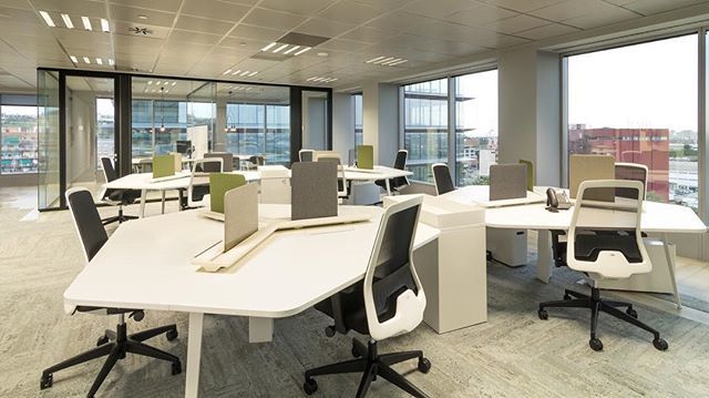 KesenStudio's tweet photo. Un pequeño spoiler de nuestro último reportaje en #barcelona para una conocida firma de #arquitectura 🤫🤭 estas #oficinas están a otro nivel. ¿Que decís? https://t.co/3K72xQOgJ7 https://t.co/9wXix35AnH