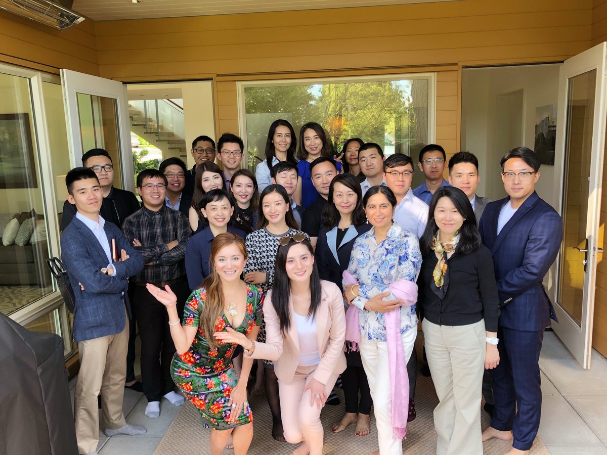 LaylaYangRealty's tweet photo. Maxcel weekly on-site training topic on “ New Rules of June 15 “ at my Listing 6193 Collingwood st! Asking $5.880.000#realtors #rules #maxcel https://t.co/MTkwLG3RZU
