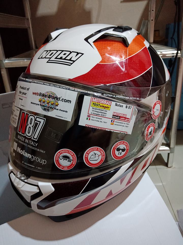 angelooh888's tweet photo. Just got another helmet for my collections..
Thanks brotha
#Nolanitaly https://t.co/rBGM2Ck6Qh