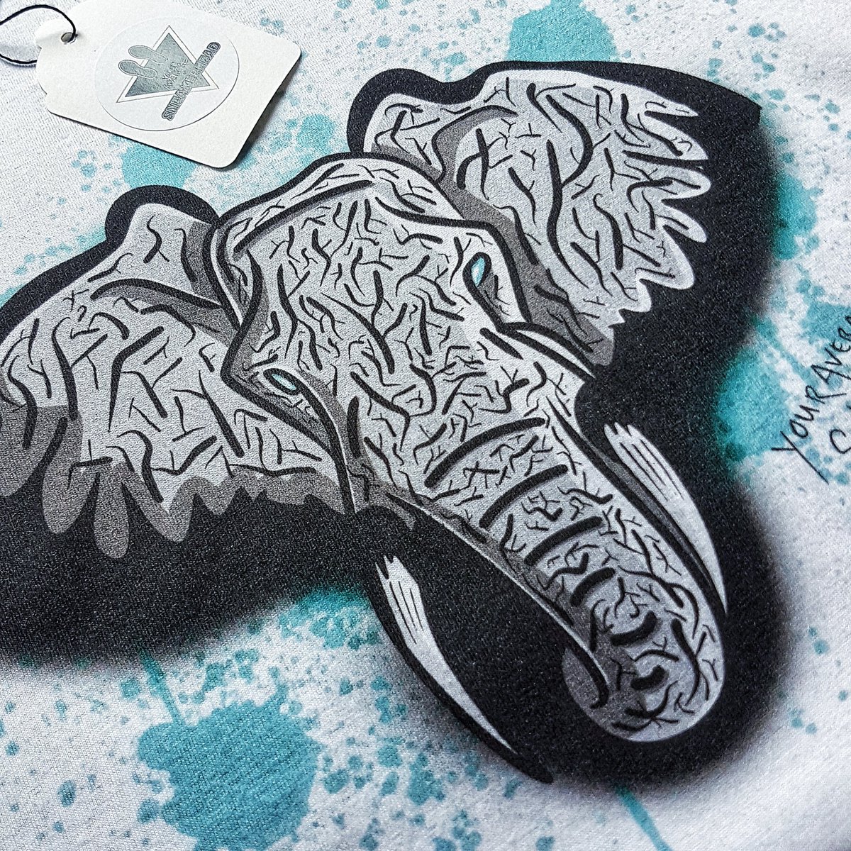 DanielGiles17's tweet photo. Atmos feels #nike #atmos #airmax1 https://t.co/CoeCA6yUpL