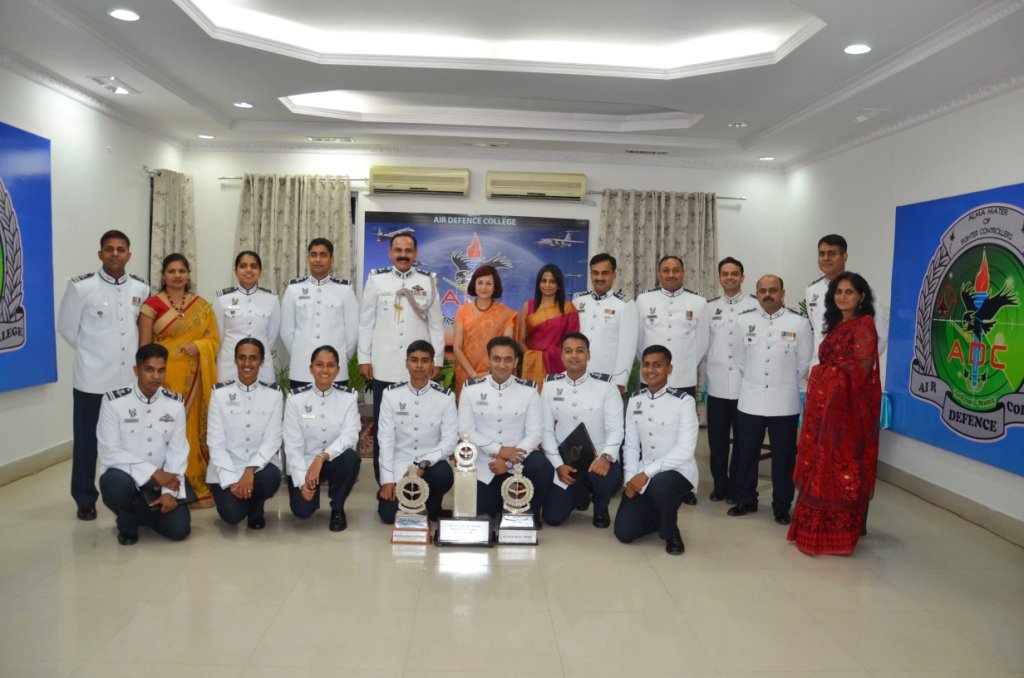 ProDefLko's tweet photo. Graduation Ceremony held at Air Force Station #Memaura to mark the culmination of 157th Fighter Controllers’ Course. https://t.co/axkHR3vgPc