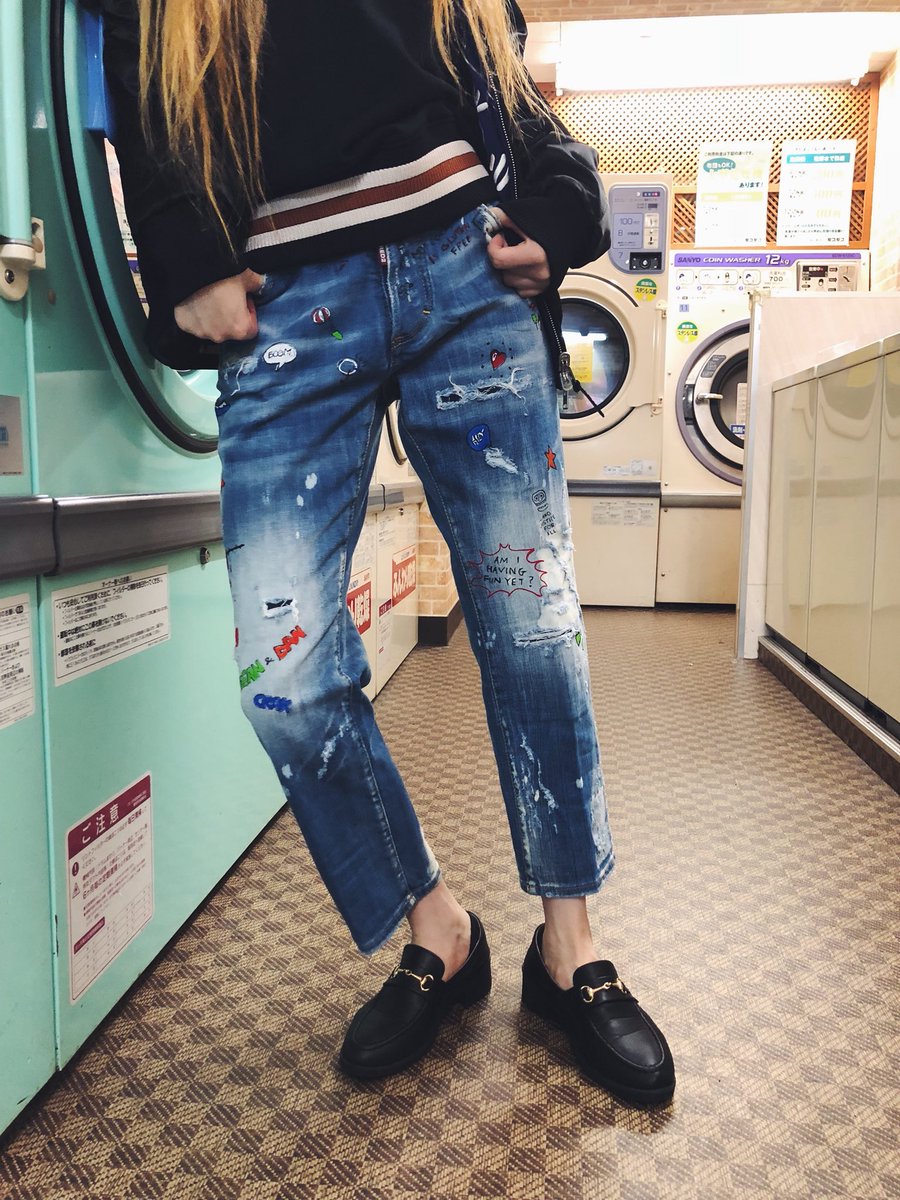 atseis's tweet photo. today's coordinate🐯

jacket: COACH×KEITH HARING
https://t.co/BIFuqETKqj
tops: COACH
denim: DSQUARED2
https://t.co/SzjZTfR95r

セールも開催中なので是��チェックして見てください😍👇✨✨
https://t.co/PzPZY0Ktaz https://t.co/yYKJibGiUQ