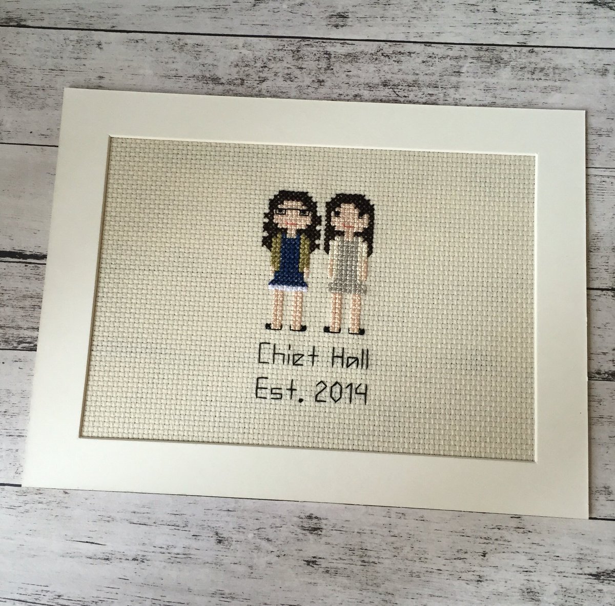 Stitch2Smile's tweet photo. Best Friend Gift - Designed and stitched to look like you! 

#Stitch2Smile #Etsy #gifts #bestfriends #FriendshipGoals #personalised #handmade #portrait #love https://t.co/Bmdf2d7UwM